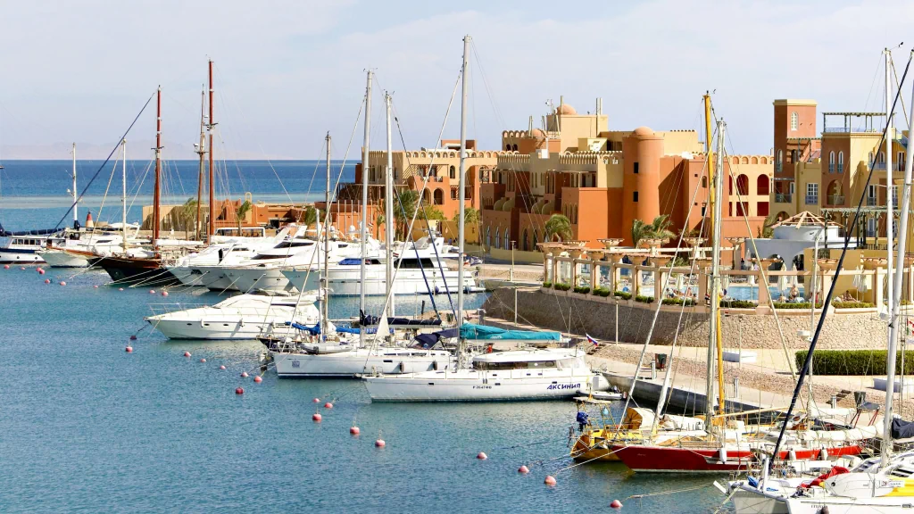 الفندق ثرى كورنرز أوشن فيو - الجونة